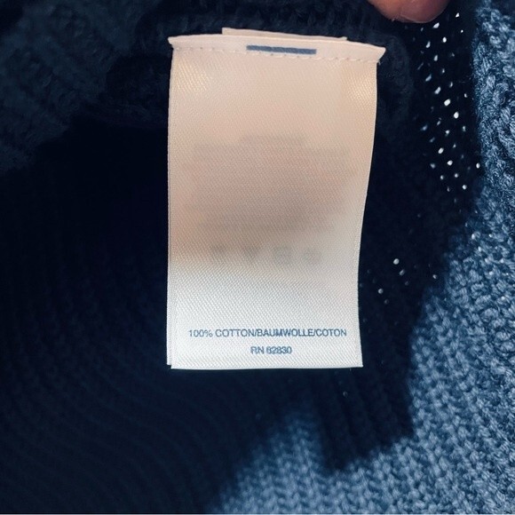 Land’s End Navy Sweater Size M/P - Picture 5 of 10